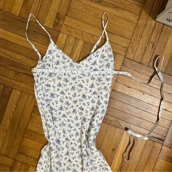 Reformation White and Blue Floral Maxi Dress - Picture 4 of 5